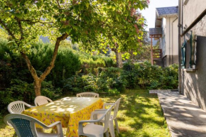 Au Petit Sequoia - Appt avec vue montagne Saint-Mamet